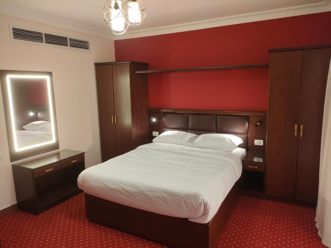 Monte Serviced Il Cairo